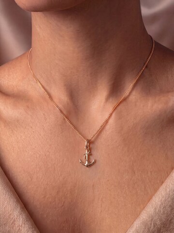 Jobo Pendant in Gold