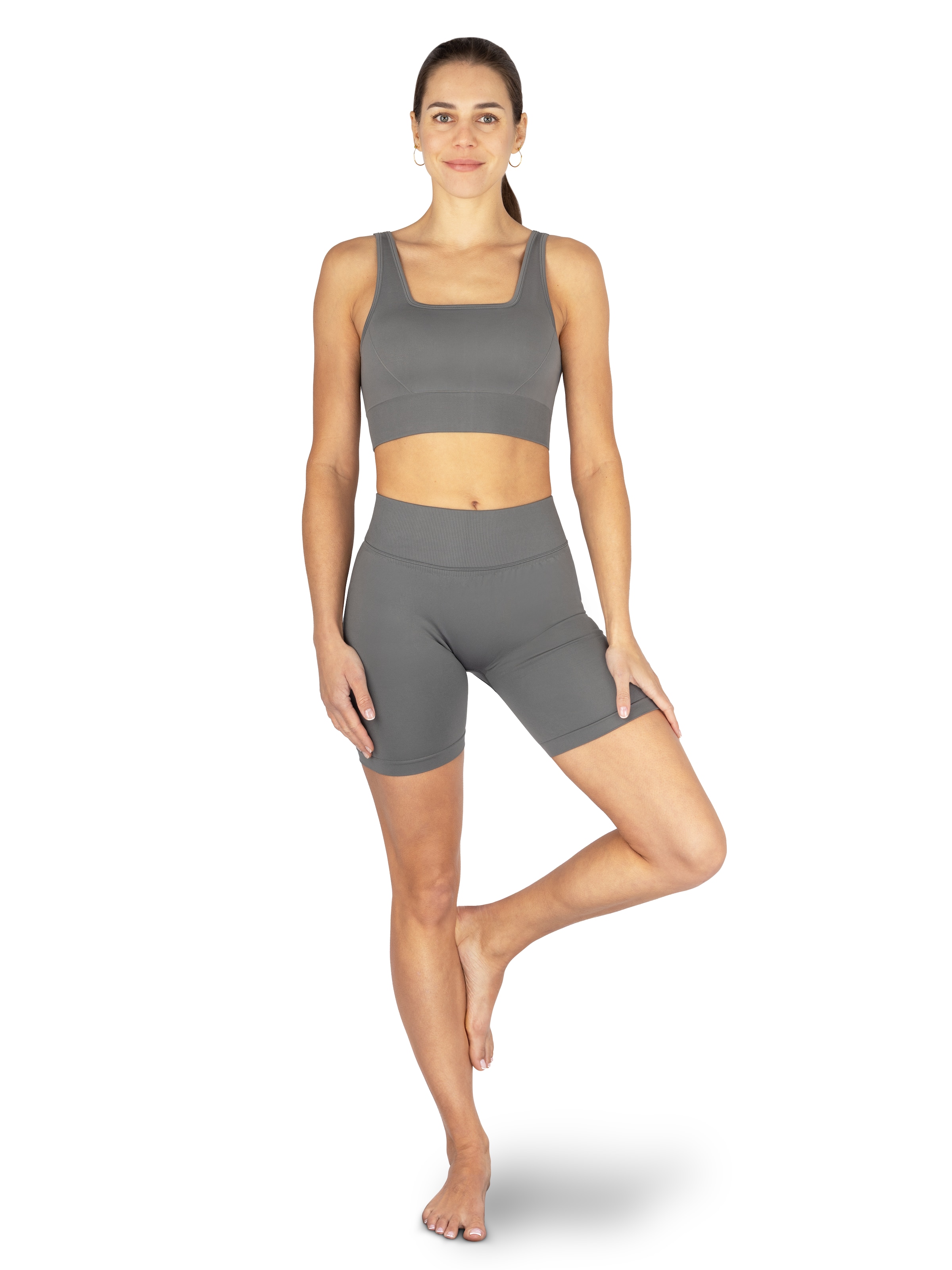Circle Five Regular Sports trousers 'Scrunch Sportshorts - Shape Push Up Short' in Grey