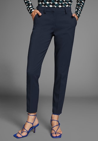 HECHTER PARIS Regular Pleated Pants in Blue