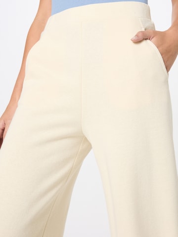 Wide leg Pantaloni 'ETTORE' de la Max Mara Leisure pe bej