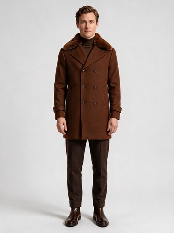Cappotto invernale di Antioch in marrone