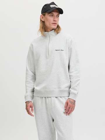 JACK & JONES Sweatshirt 'JORNORREBRO' i vit: framsida