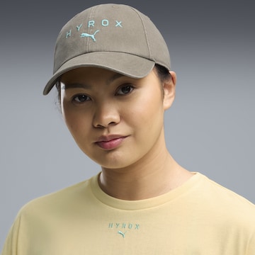 PUMA Sportpet in Beige: voorkant