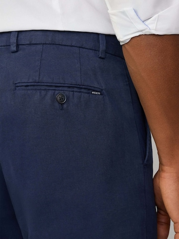 Regular Pantalon chino Hackett London en bleu