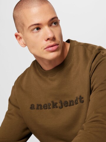 anerkjendt Sweatshirt 'TRISTIAN' in Groen