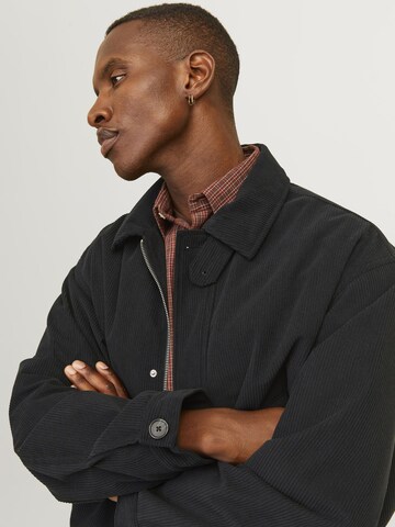 JACK & JONES Tussenjas in Zwart