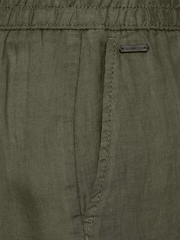 Regular Pantaloni de la STREET ONE pe verde