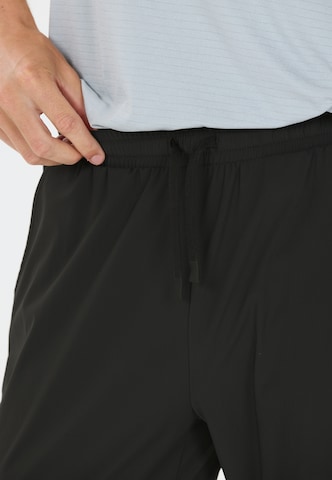 Virtus Tapered Sports trousers 'Alonso V2' in Black