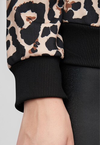 Cloud5ive Tussenjas in Zwart