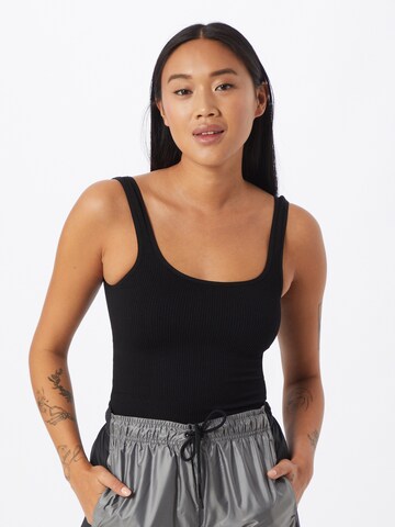 BDG Urban Outfitters Top 'Imogen' in Black: front