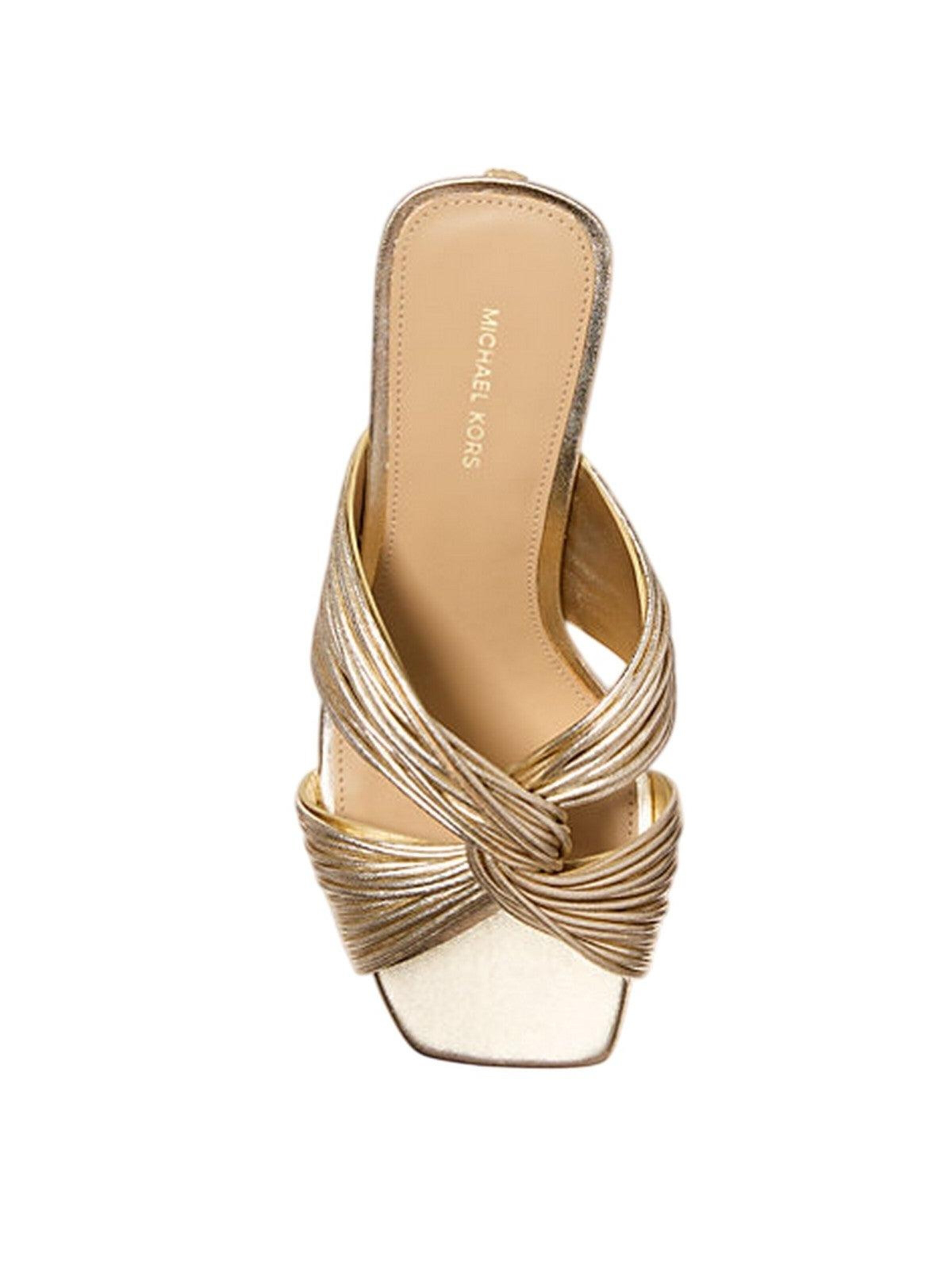 Escarpins Michael Kors en or