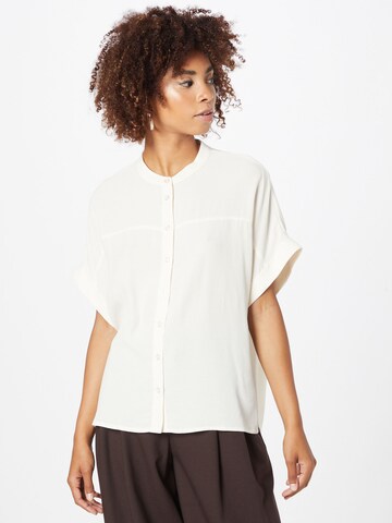 SOAKED IN LUXURY - Blusa 'Helia' en blanco: frente