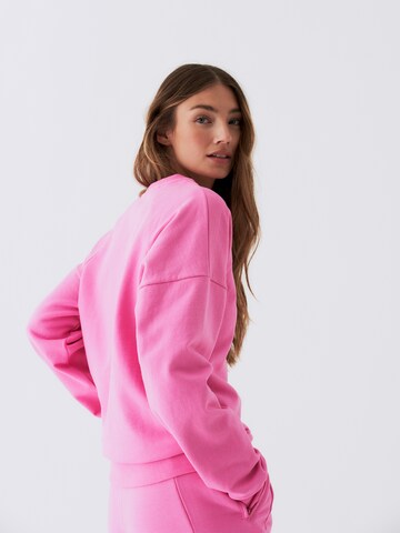 RÆRE by Lorena RaeSweater majica 'Ella' - roza boja