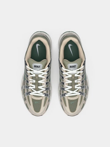 Baskets basses 'P-6000' Nike Sportswear en beige