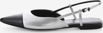 Kennel & Schmenger Ballet Flats with Strap ' GRETA ' in Silver: front