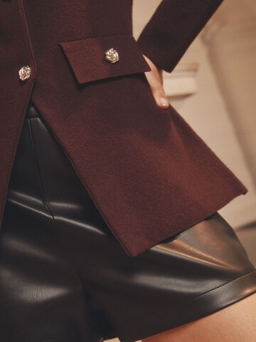 Lipsy Strickjacke in Braun