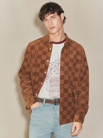 Next Regular Fit Hemd in Braun: Vorderseite