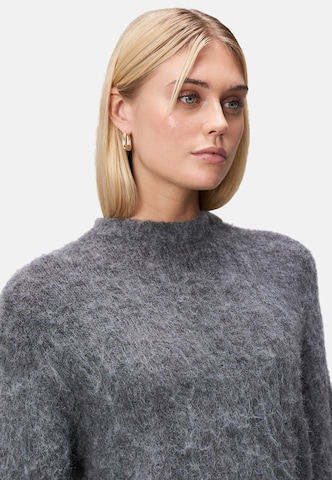 zero Sweater in Grey