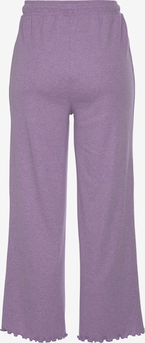 Regular Pantalon s.Oliver en violet : derrière