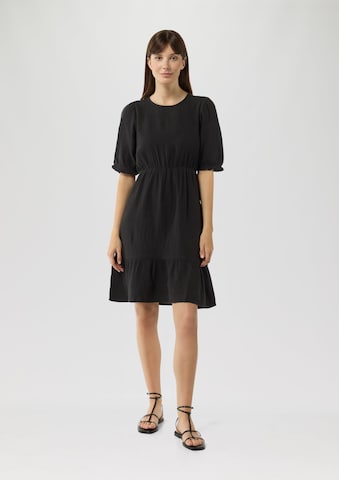 QS - Vestido em preto