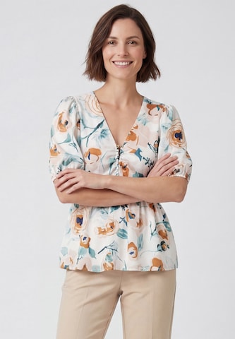 Usha - Blusa en blanco: frente