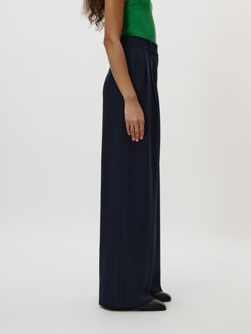 Wide leg Pantaloni con pieghe 'Annelie' di LeGer by Lena Gercke in blu