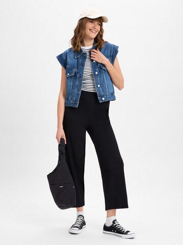 BOSS Vest in Blue
