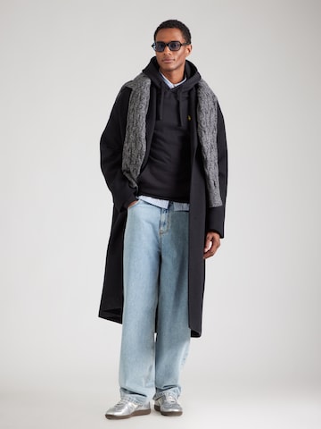 Lyle & Scott Sweatshirt  'Football World' in Schwarz