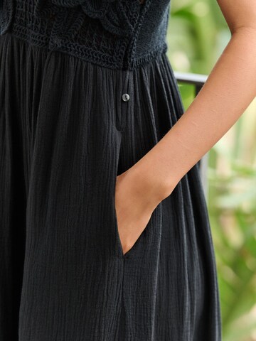 B by Ted Baker Kleid in Schwarz