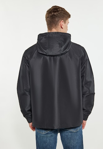 urban rain by Schmuddelwedda Between-Season Jacket in Black