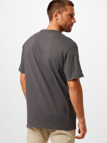 T-Shirt Cotton On en noir