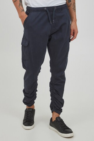 INDICODE JEANS Regular Cargo Pants in Blue: front