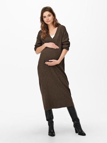 Only Maternity Gebreide jurk in Bruin