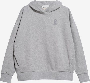 ARMEDANGELS Sweatshirt in Grey: front