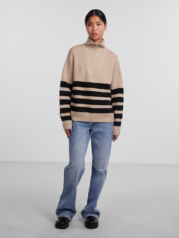 Pullover 'BROOKS' di PIECES in beige