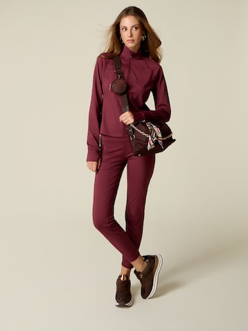 Slimfit Pantaloni di oltre in rosso