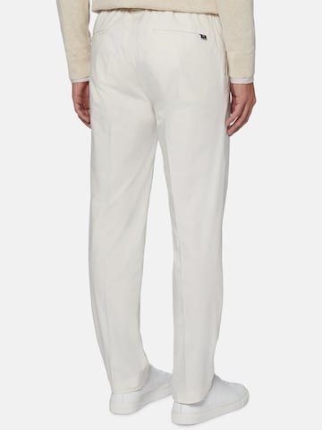 Boggi Milano Slim fit Pleat-Front Pants 'Pinces' in White
