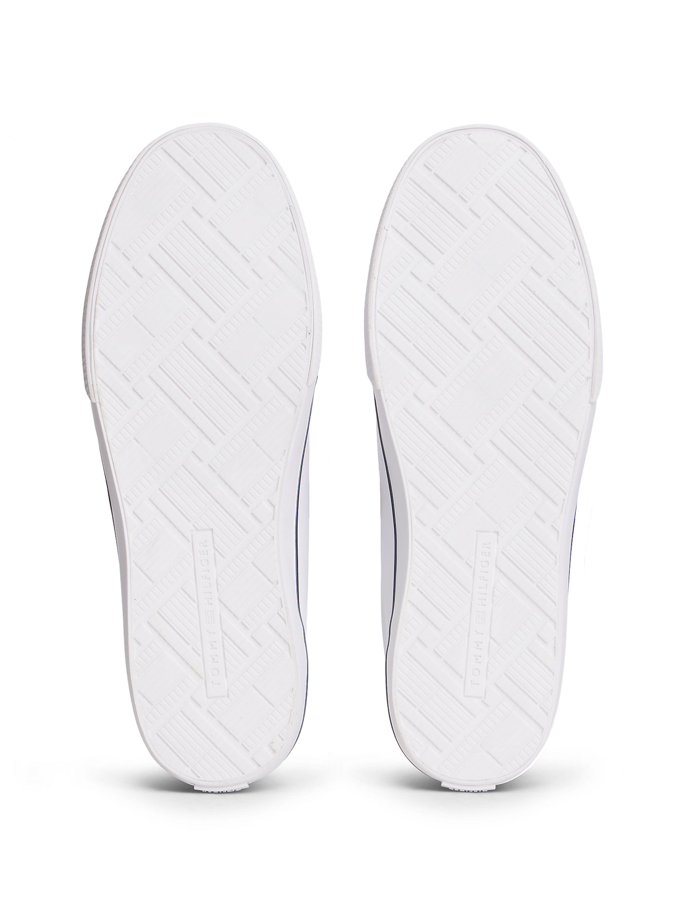 Baskets basses TOMMY HILFIGER en blanc
