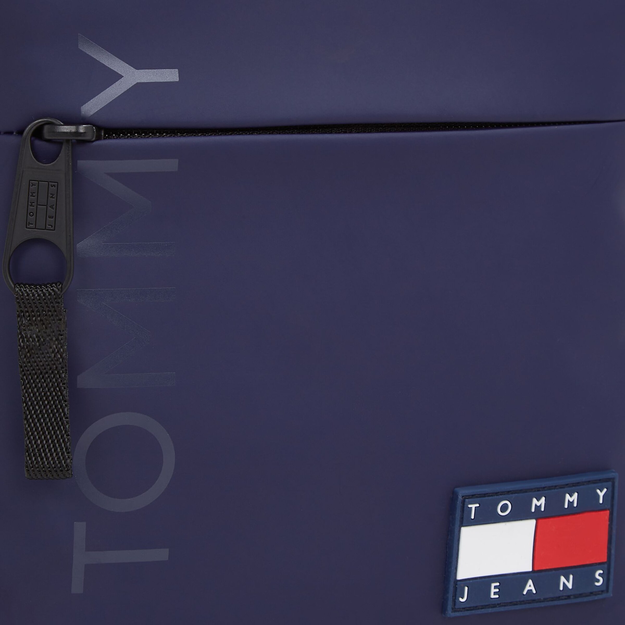 Tommy Jeans Crossbody Bag in Blue