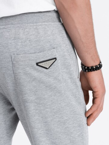 Ombre Tapered Trousers 'PASK-22FW-004' in Grey