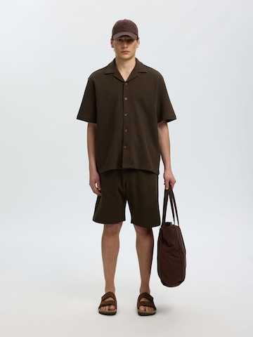 Fit confort Chemise SELECTED en marron