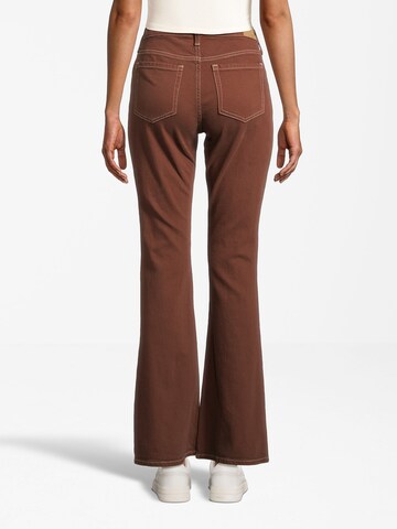 AÉROPOSTALE Flared Jeans in Brown