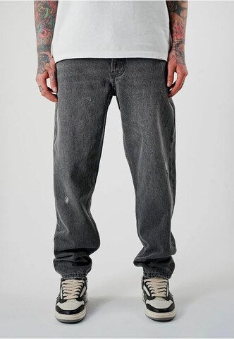 2Y Premium Baggy Jeans in Grau: Vorderseite