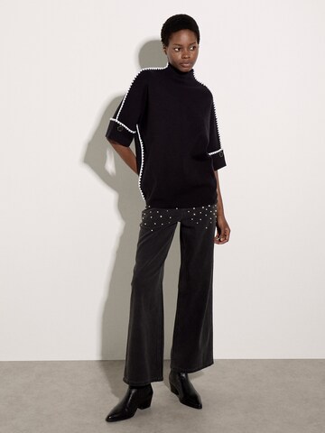 Pullover ' Fledermauspullover ' di Apricot in nero