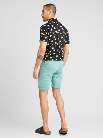 JACK & JONES Regular Shorts 'RICK EVAN' in Grün