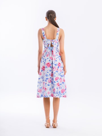 Robe Haris Cotton en blanc