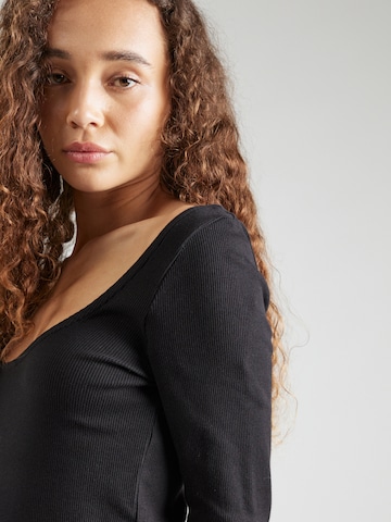 Monki Shirt in Zwart