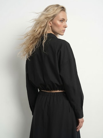 HYPEDROP Blouse in Black