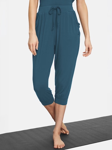 CURARE Yogawear Loose fit Workout Pants in Green