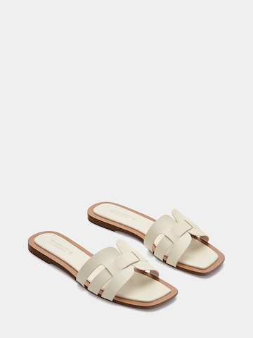 Mule Pull&Bear en beige